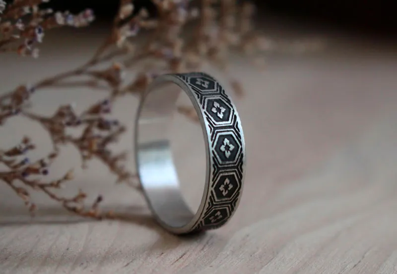 Kikko Hanabishi, anillo escamas de tortuga japonesa en plata