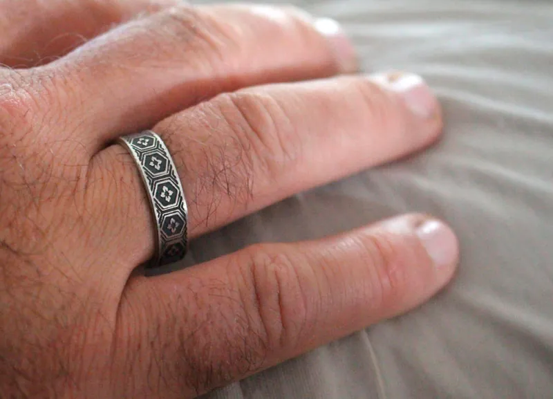 Kikko Hanabishi, anillo escamas de tortuga japonesa en plata