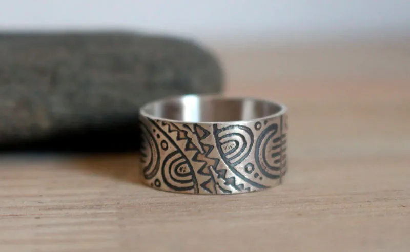Kirituhi, anillo tatuaje maorí en plata
