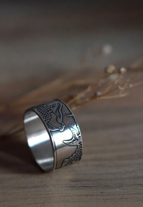 Koï, anillo carpa pescado japonés en plata