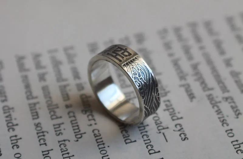 Kû, anillo símbolo budista japonés en plata
