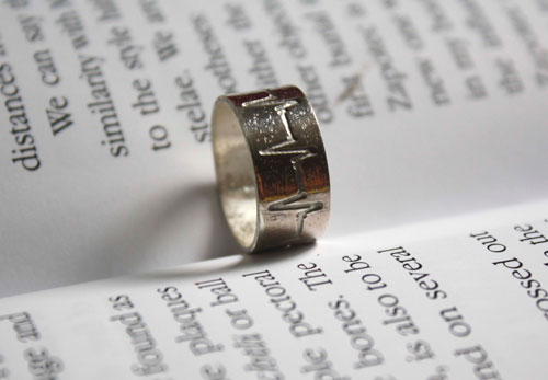 Latido del corazón, anillo línea de vida en plata