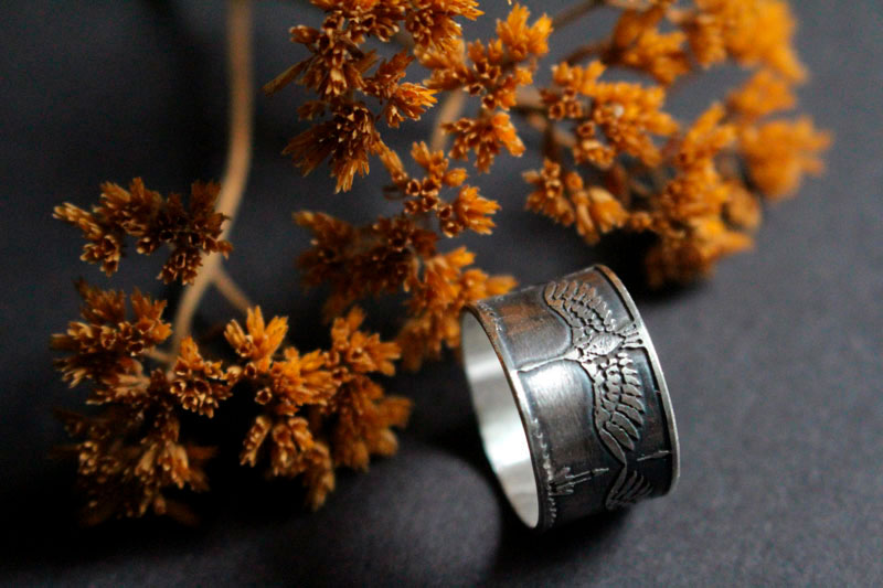Legend of the 1000 cranes, Japanese bird ring in silver