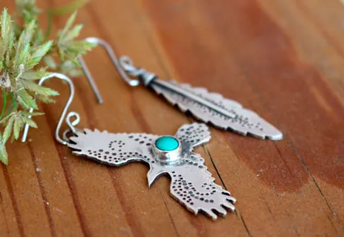 Libertad, aretes águila y pluma en plata y turquesa
