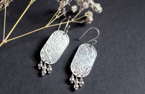 Lina, aretes flores asiáticas en plata