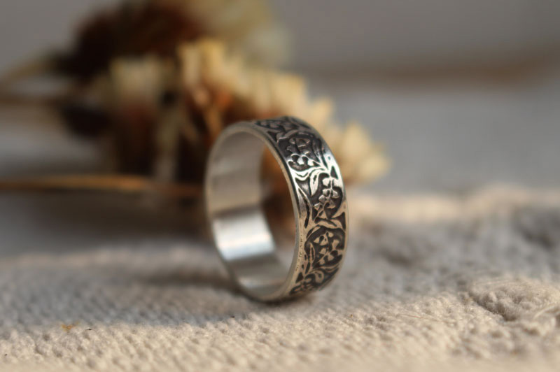Lirio del Valle, anillo flor en plata