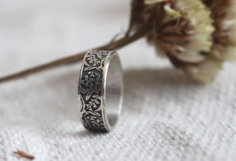Lirio del Valle, anillo flor en plata