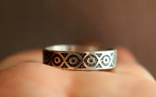 Livunn, anillo vikingo en plata