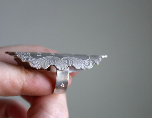 Lo esencial, anillo cita de El Principito de Saint-Exupéry en plata