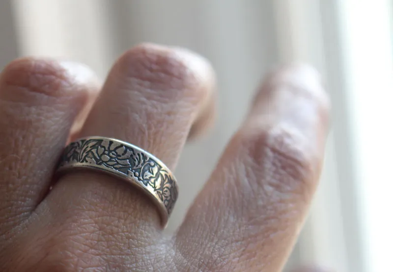 Loto, anillo flor acuática en plata