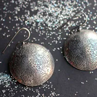 Luna azul, aretes luna llena en plata