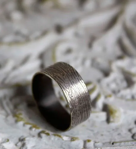Madera, anillo textura de tronco de árbol en plata