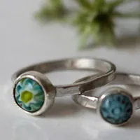 Madre e hija, anillo familiar en plata y millefiori