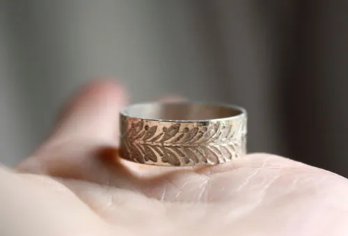 Madreselva, anillo naturaleza en plata