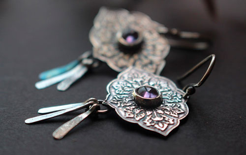 Magnolia, flower language earrings in silver and alexandrite