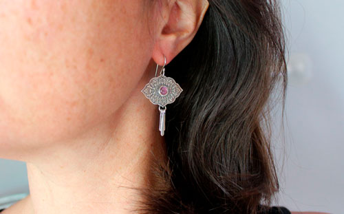 Magnolia, flower language earrings in silver and alexandrite