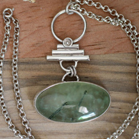 Maia, Roman necklace in sterling silver and prehnite