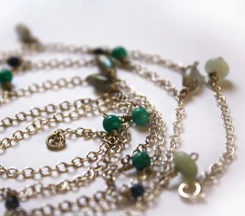 Majorelle, collar, tobillera y pulsera jardín azul en plata, turquesa, amazonita, labradorita, lapislázuli y jade