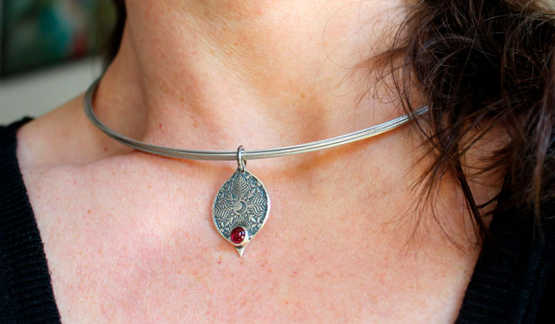 Mama Quilla, Inca birthstone pendant in silver and ruby