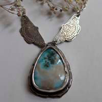 Mariposa del alma, collar guía griega en plata y larimar