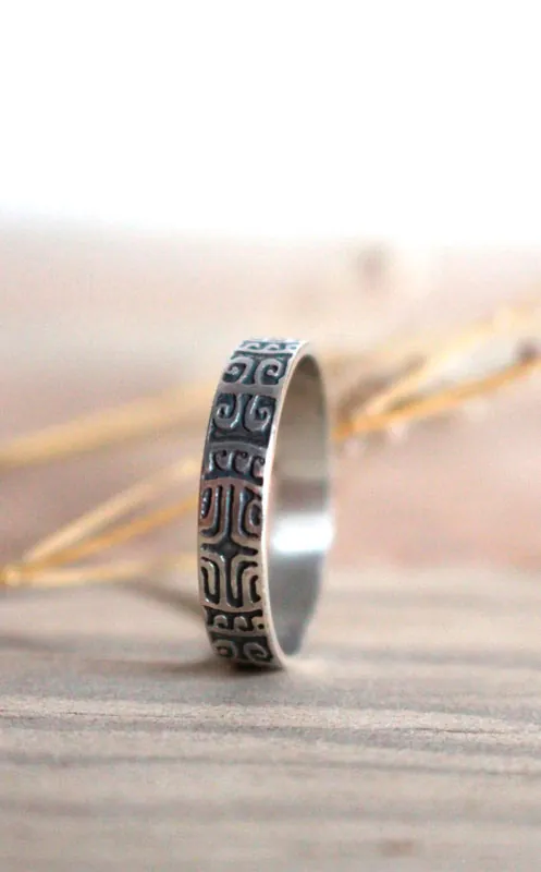 Marquesa, anillo cruz polinesia en plata