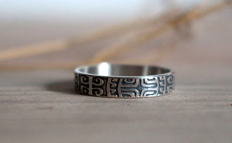 Marquesa, anillo cruz polinesia en plata