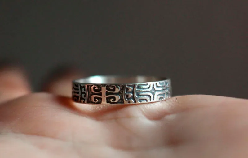 Marquesa, anillo cruz polinesia en plata