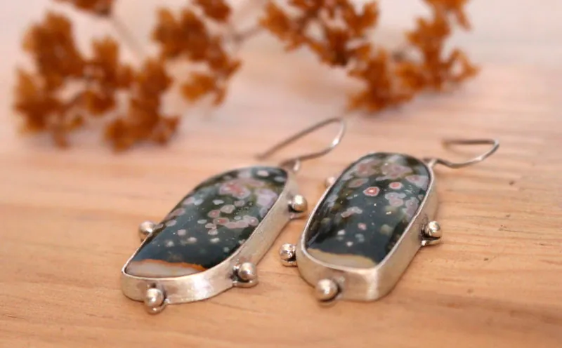 Melodía del universo, aretes bóveda celeste en plata y jaspe oceánico