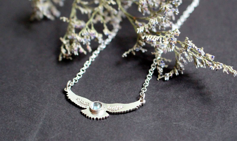 Messenger of the dawn, Native American eagle necklace in silver and spinel