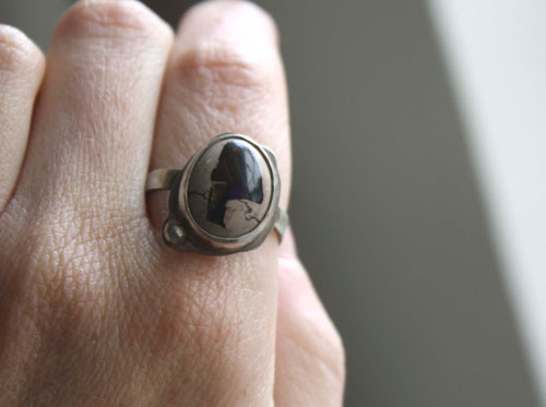 Mil fuegos, anillo espectáculo pirotécnico en plata y ópalo de fuego