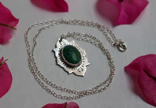 Milli, collar indio en plata y turquesa
