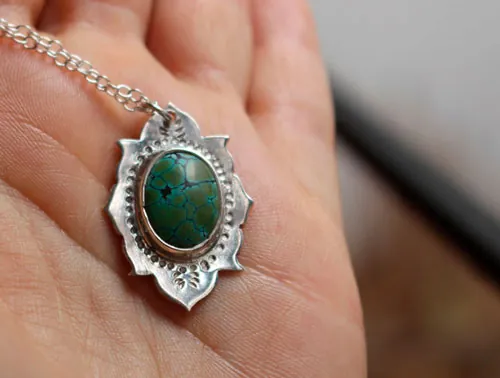 Milli, collar indio en plata y turquesa