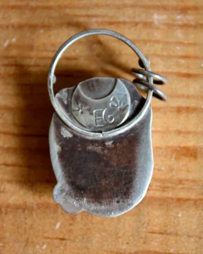 Misterio, dije espejo mágico en plata y crisoprasa