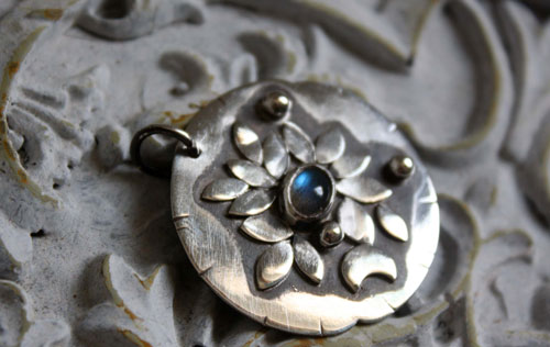 Moonlight water lily, romantic night pendant in silver and labradorite