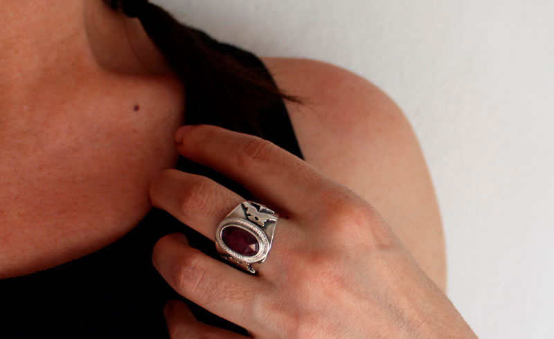 My star, celestial hare ring in sterling silver and ruby