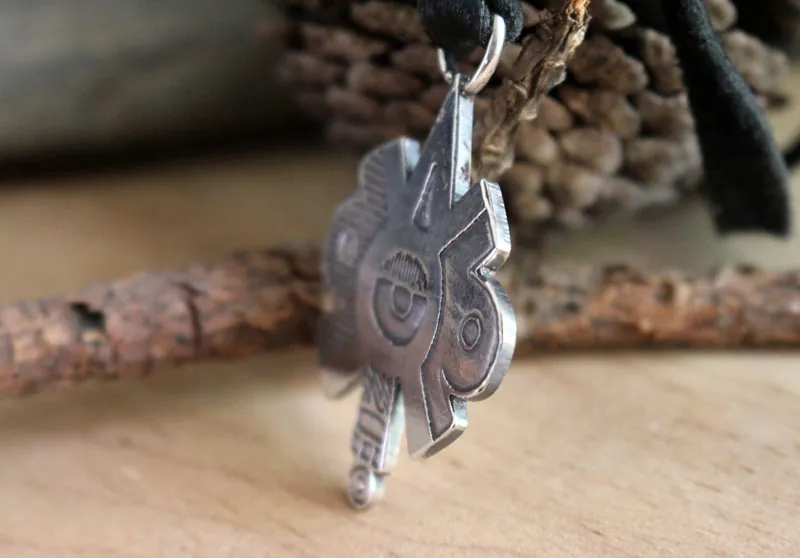 Nahui Ollin, collar equinoccio y solsticio azteca en plata