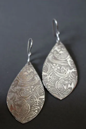 Nishikigoi, aretes carpa koi japonesa en plata