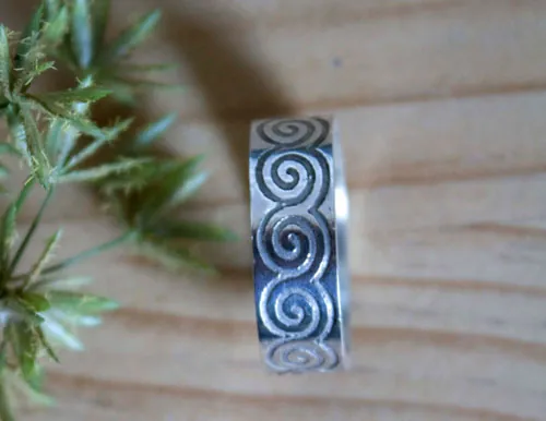 Njord, anillo olas vikingas en plata