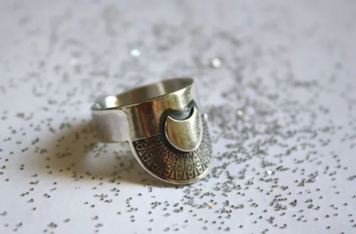 Nokomis, anillo sol y luna de nativo americano en plata