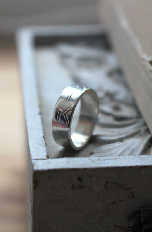 Nombre japonés, anillo kanji, pictograma de Japón, en plata
