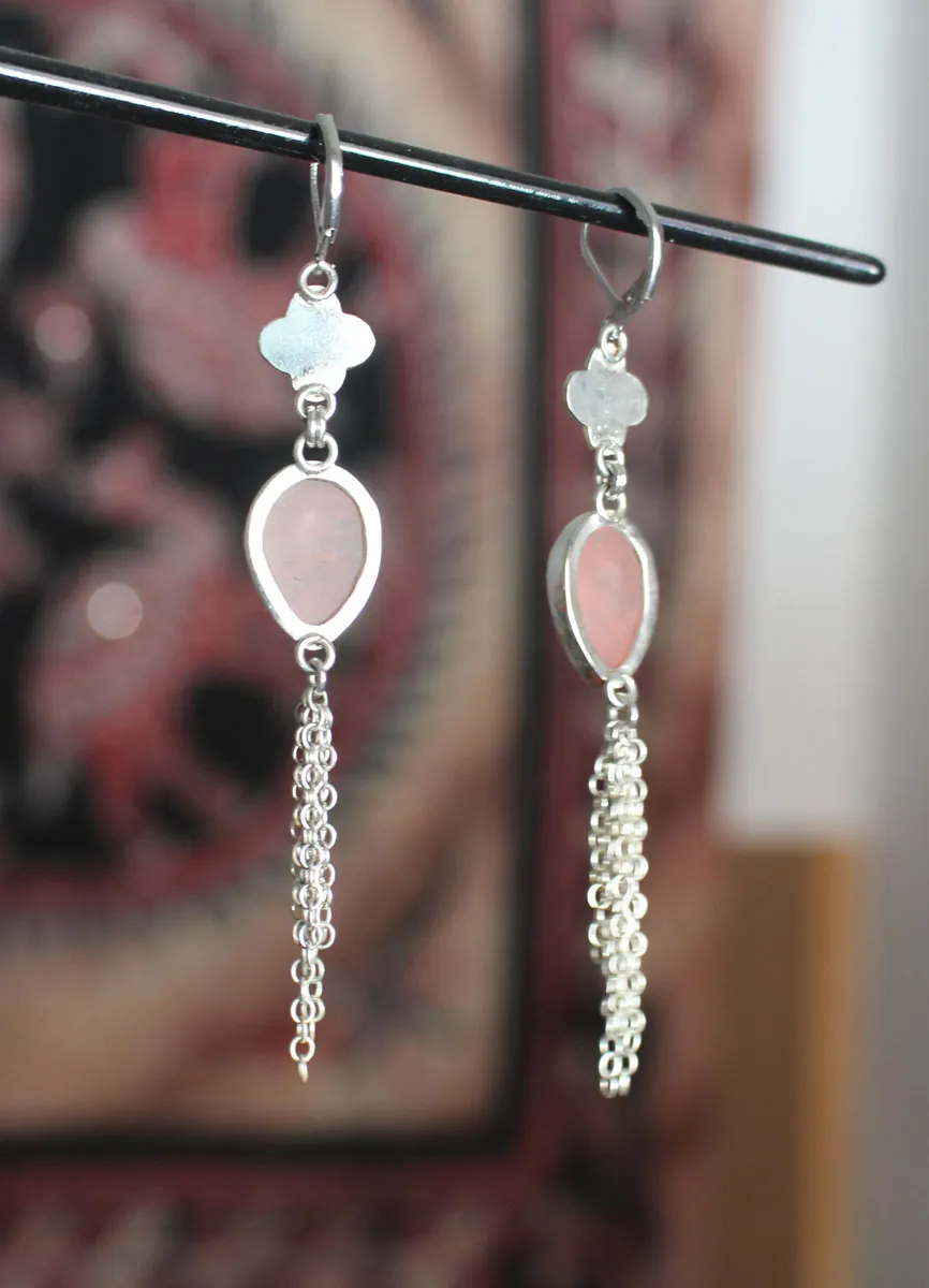O-hanami, aretes flor de cerezo en plata y cuarzo rosa