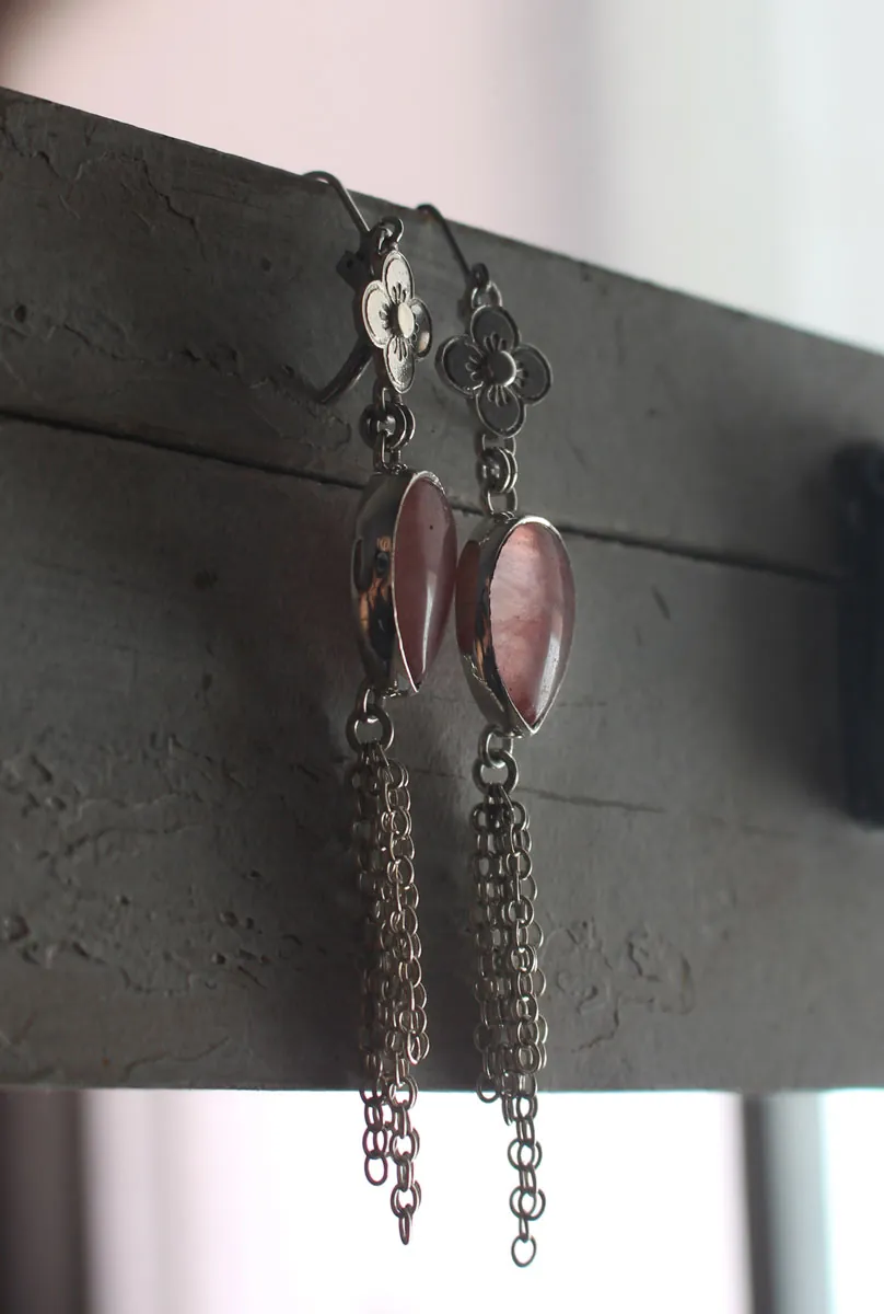 O-hanami, aretes flor de cerezo en plata y cuarzo rosa