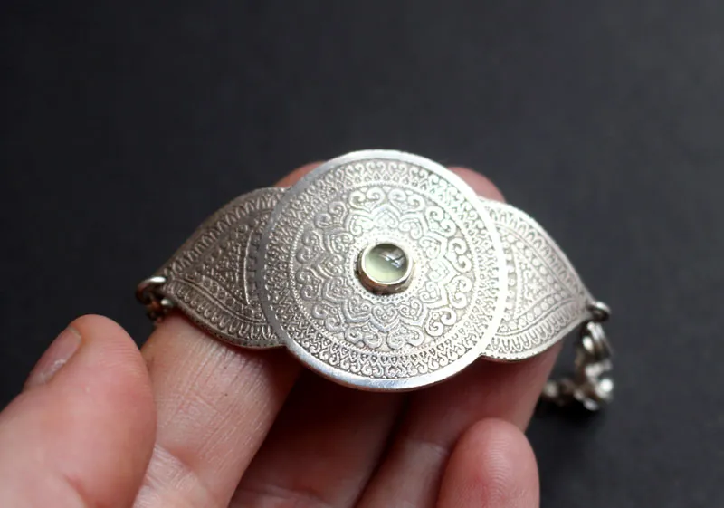 Ojo del alma, pulsera mandala en plata y prehnita