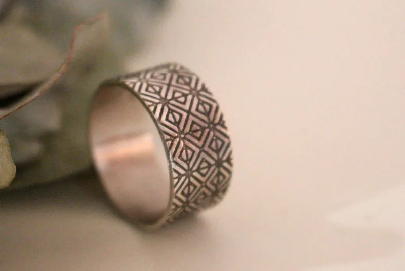 Origami, anillo geométrico japonés en plata