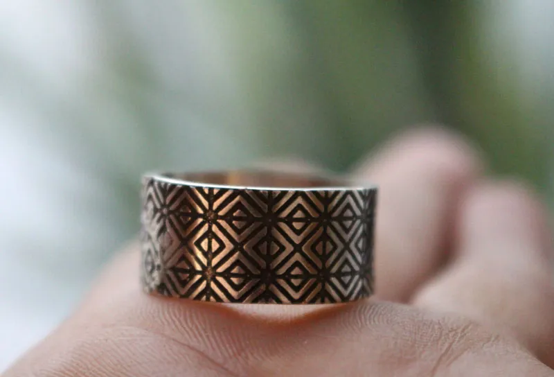 Origami, anillo geométrico japonés en plata