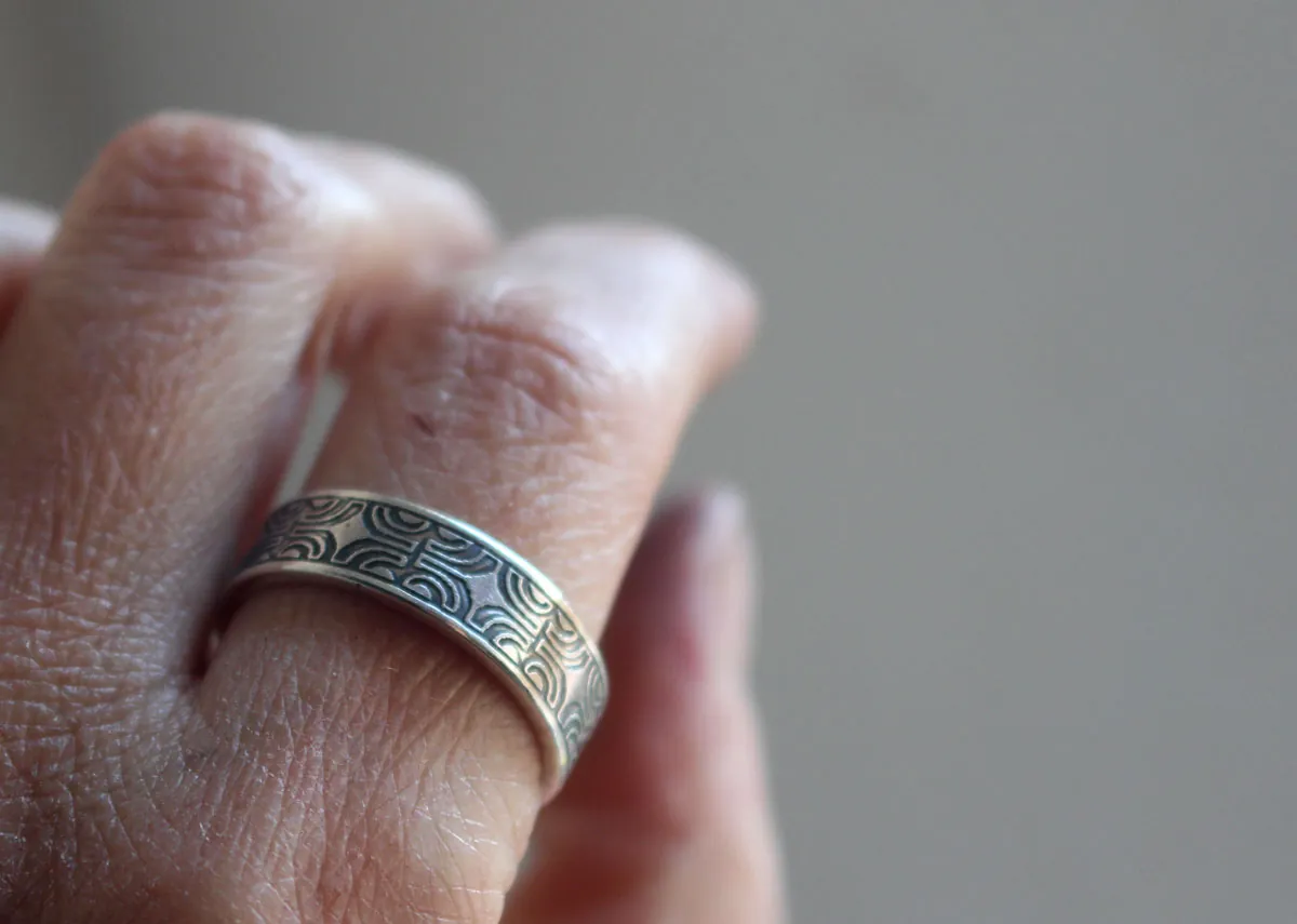 Peka’enana, anillo cruz polinesia en plata