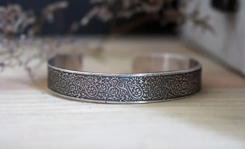 Perfume de Oriente, pulsera cachemira en plata
