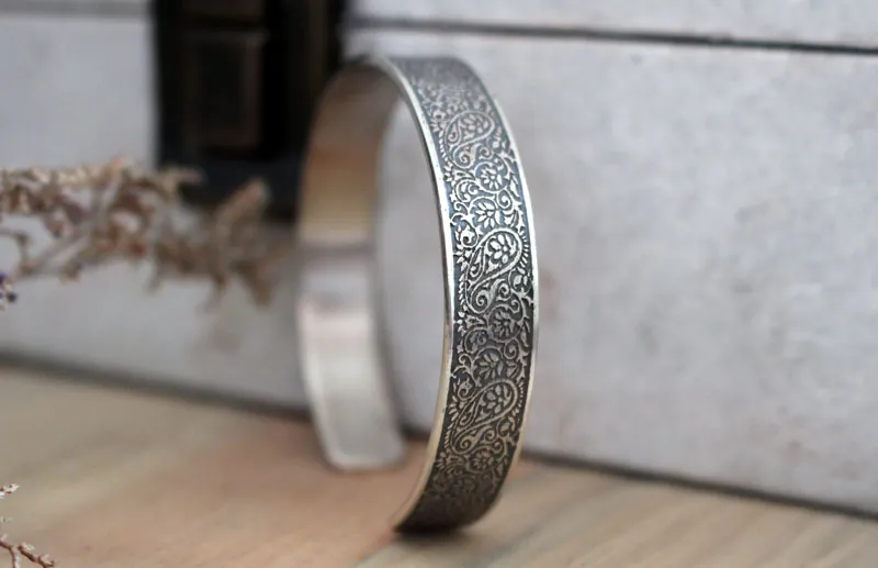 Perfume de Oriente, pulsera cachemira en plata