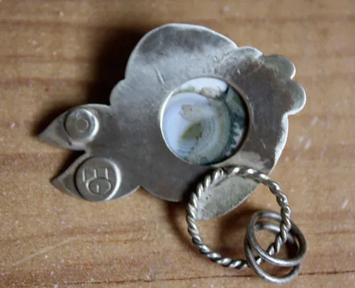 Pez globo, dije fugu en plata y jaspe oceánico