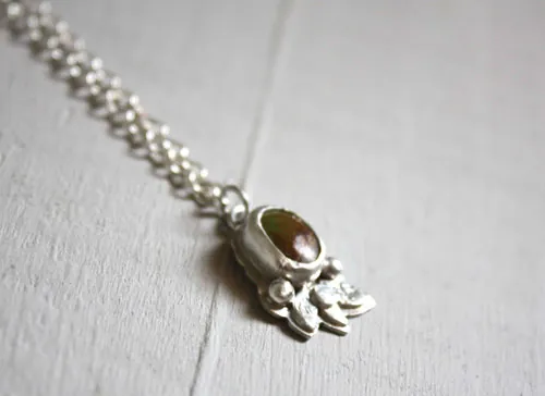 Piedra de musgo, pulsera nido de primavera en plata y turquesa